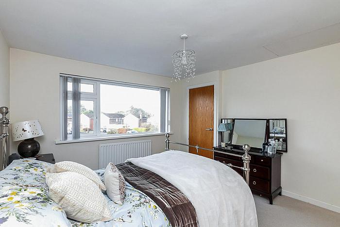 94 Trossachs Drive