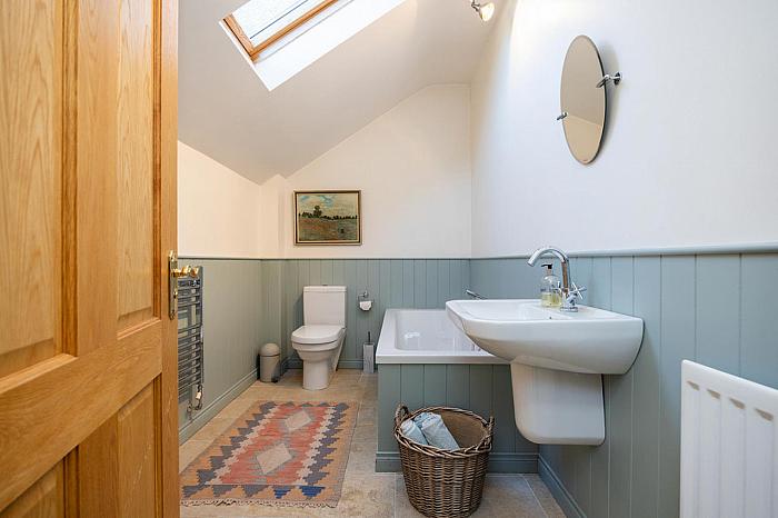 10 Eglantine Demesne Road