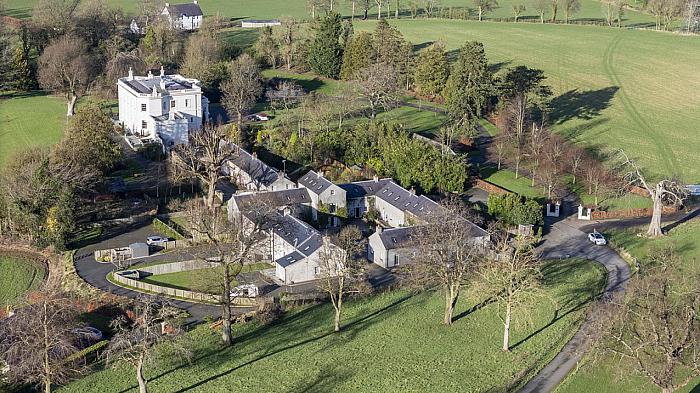 10 Eglantine Demesne Road