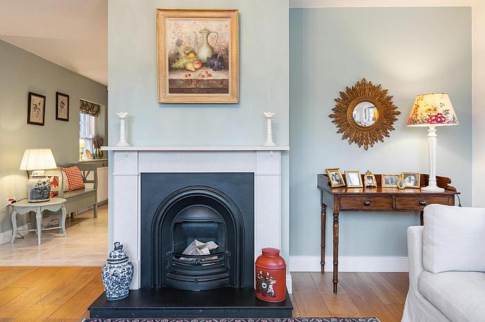 10 Eglantine Demesne Road