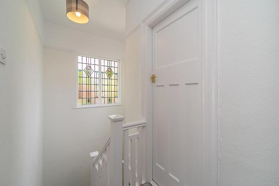 4 Balmoral Gardens