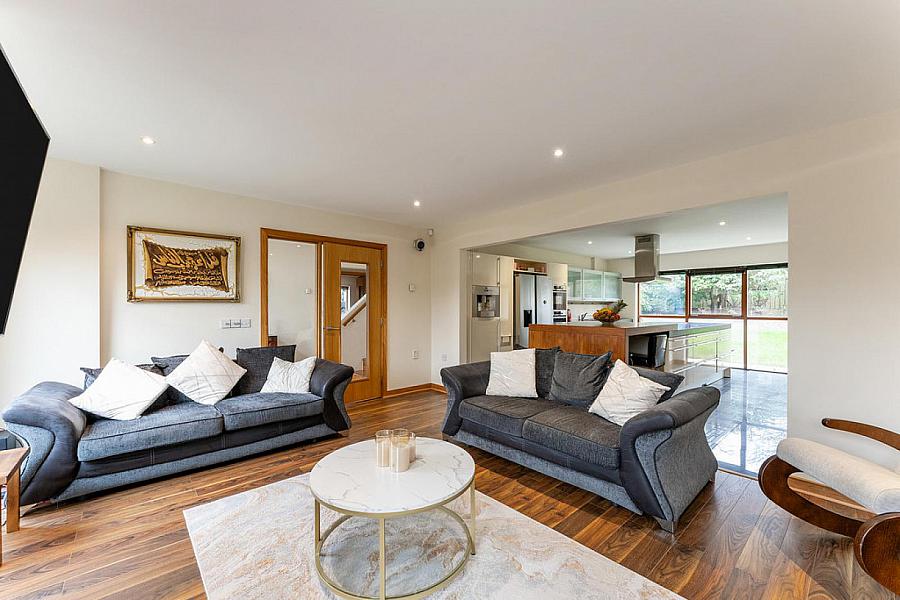 6 Quarterlands Lane