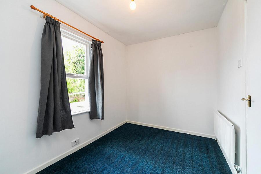 93 Edenderry Village