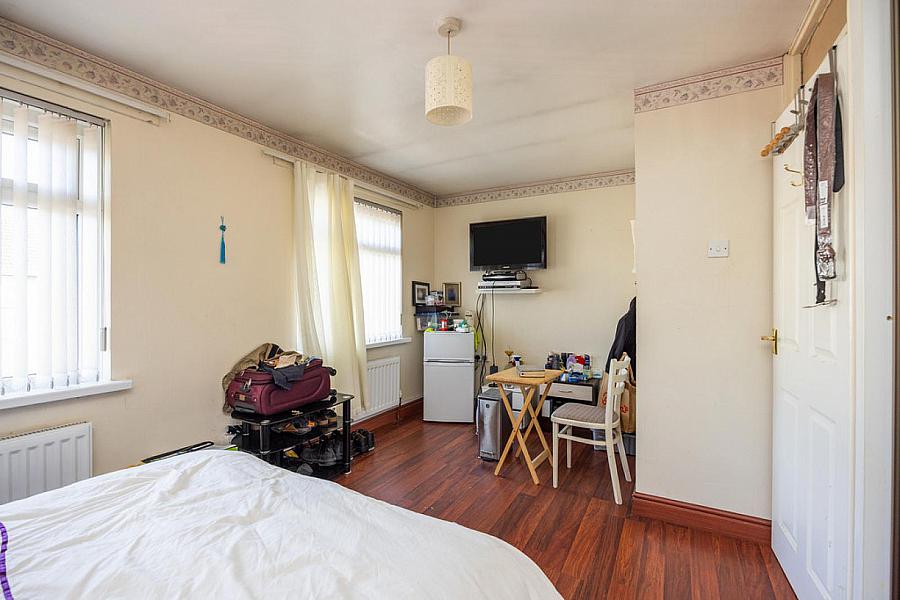 92 Hornbeam Road