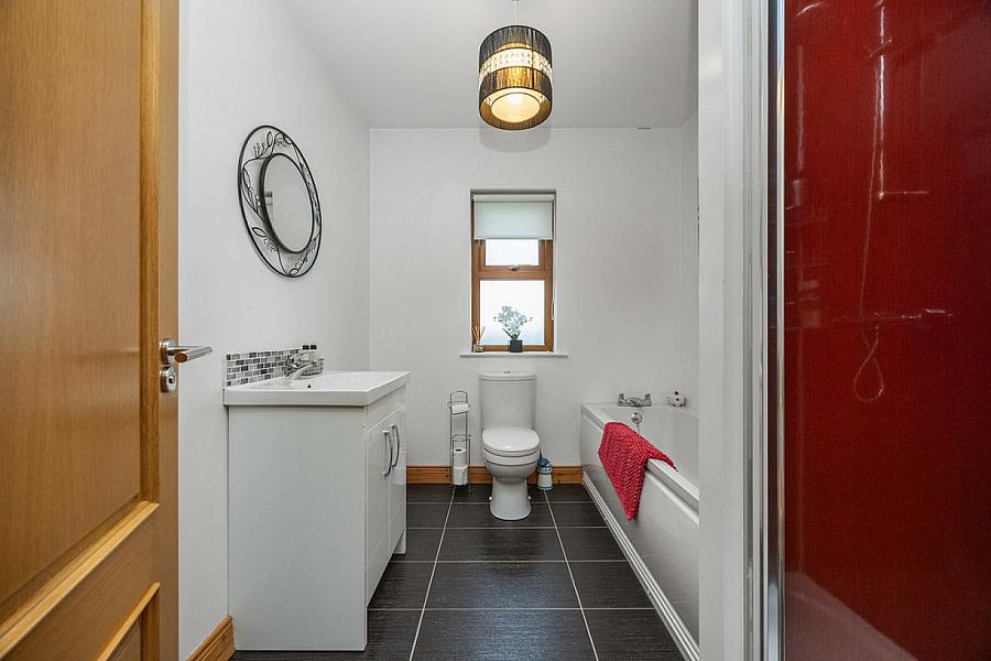 12 Swilly Court