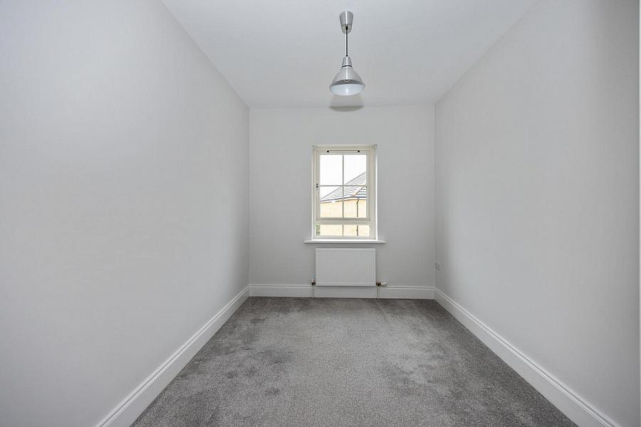 22 Ballantine Gardens