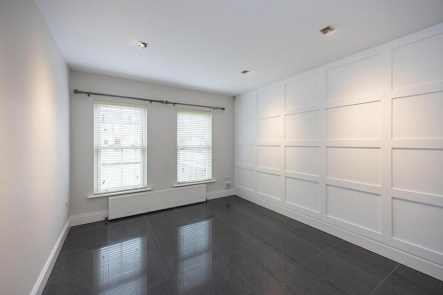 22 Ballantine Gardens