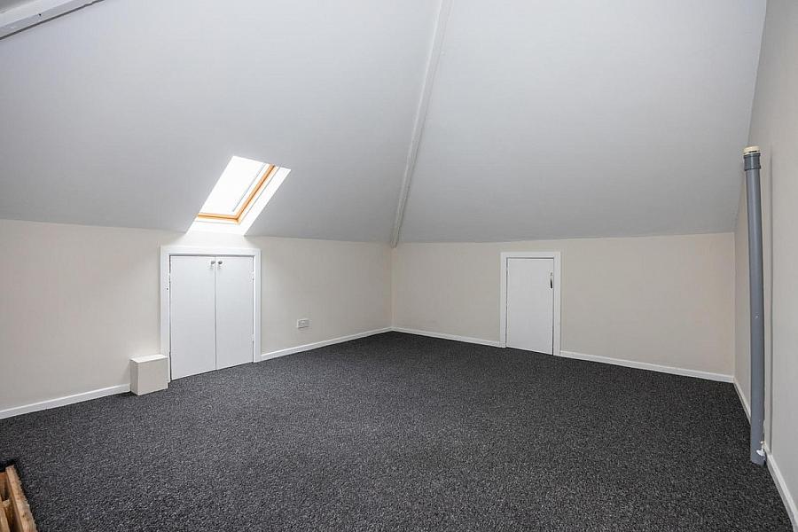 22 Ballantine Gardens