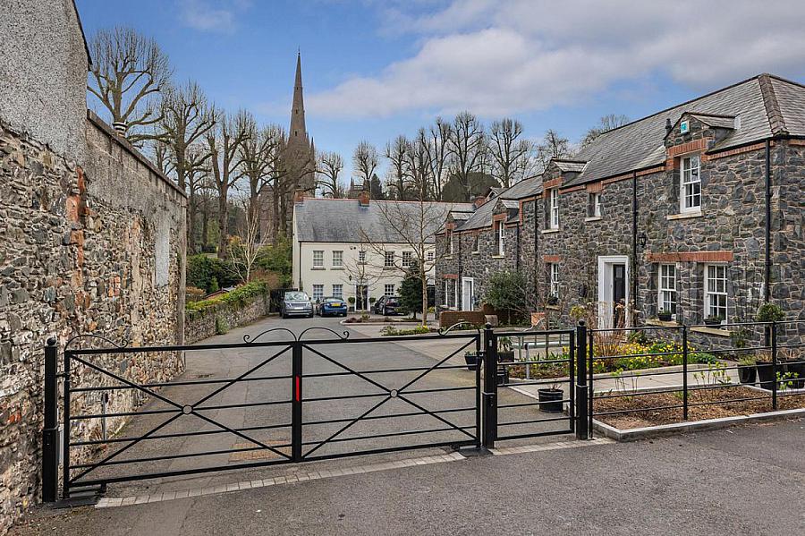 5 Church View