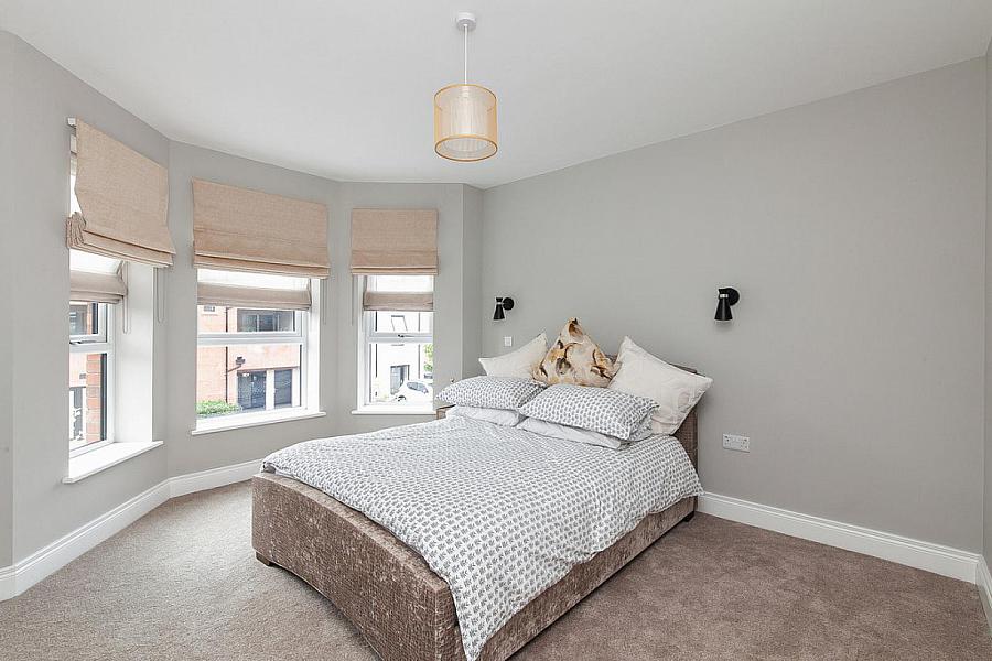 17b Upper Lisburn Road