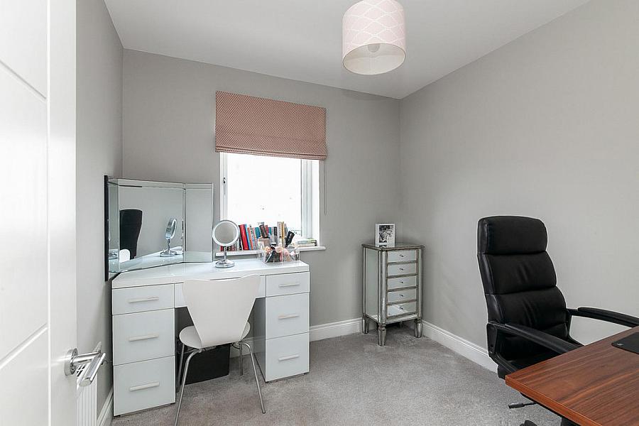 17b Upper Lisburn Road