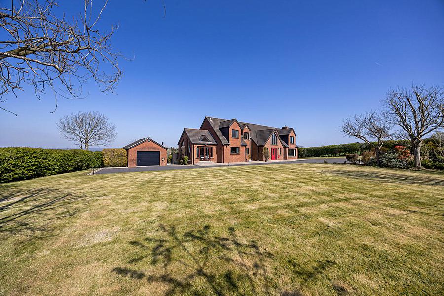 60 Ballyknock Road