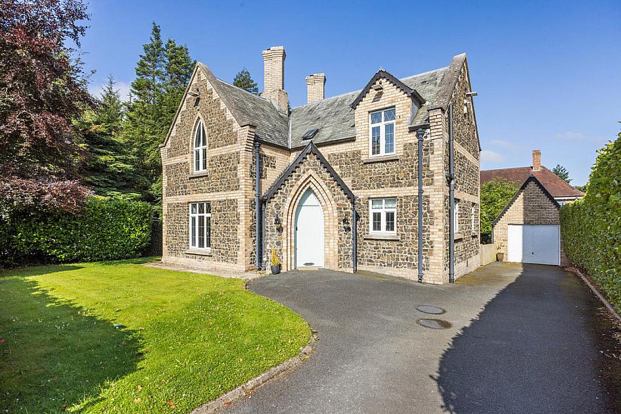 1 Governors Gate
