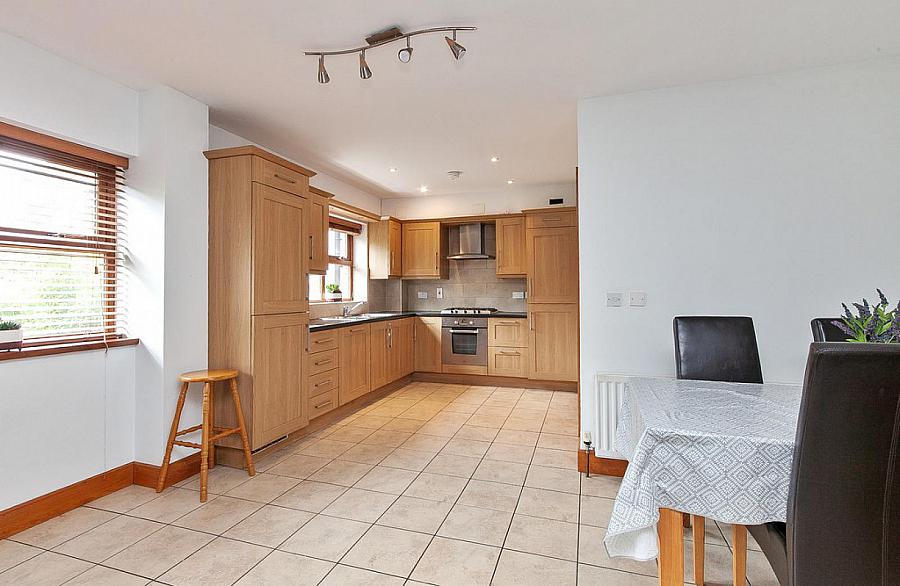 Apt 17, 226 Malone Road