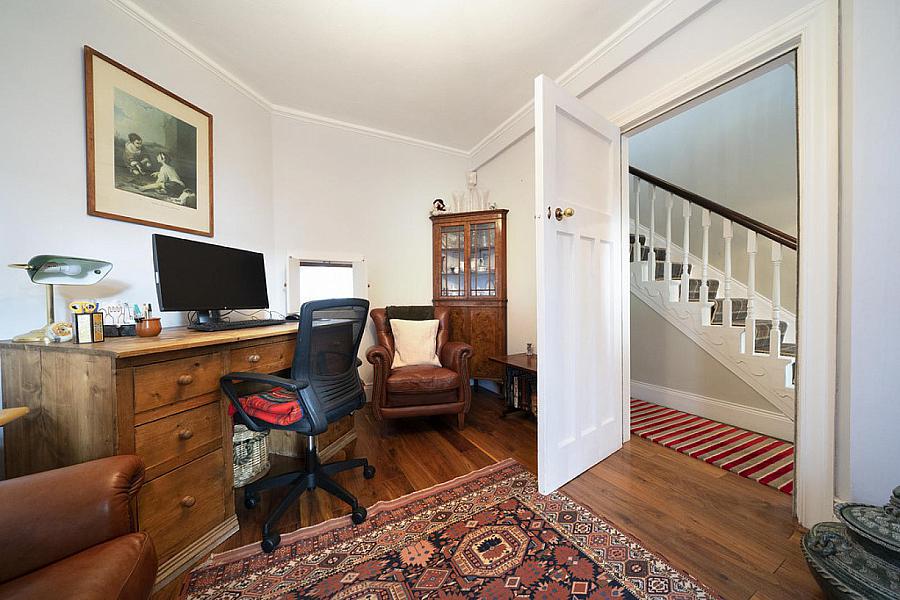8 Osborne Drive