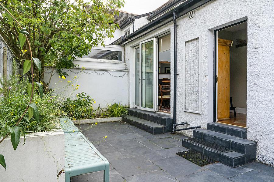 8 Osborne Drive