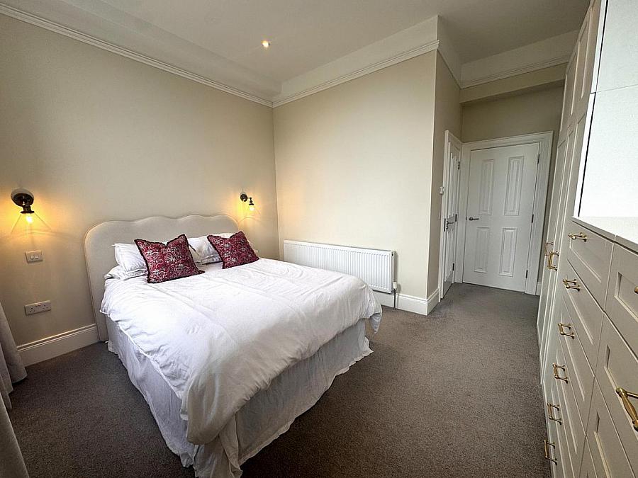 Apt 17 6 Lady Ishbel Boulevard