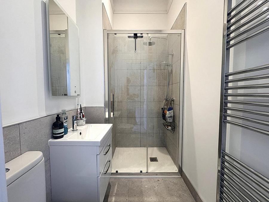 Apt 17 6 Lady Ishbel Boulevard