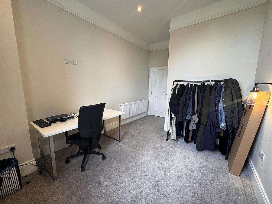 Apt 17 6 Lady Ishbel Boulevard