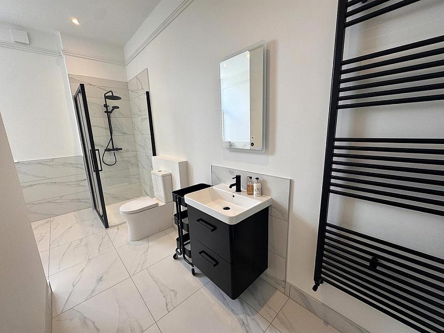 Apt 17 6 Lady Ishbel Boulevard
