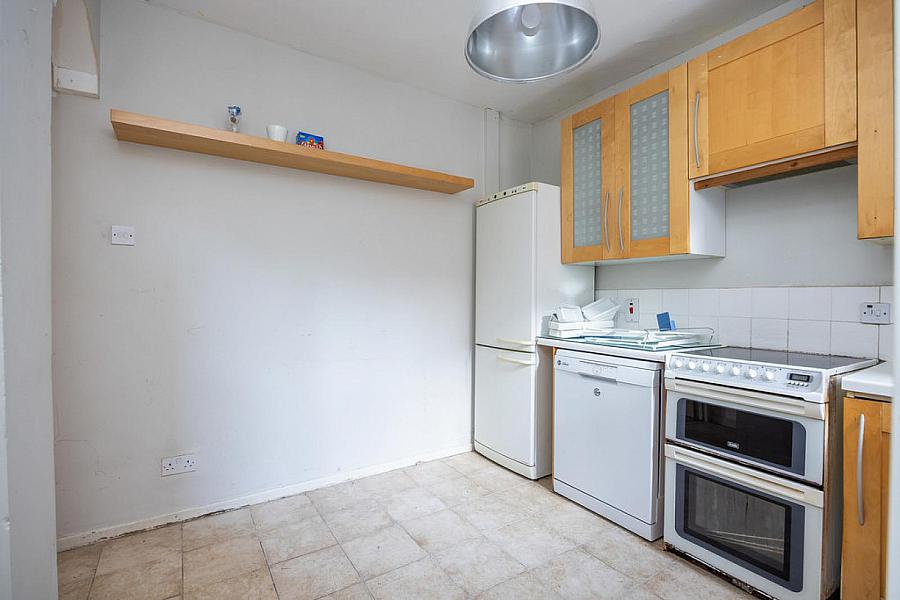 30 Fernwood Street 30 Fernwood Street