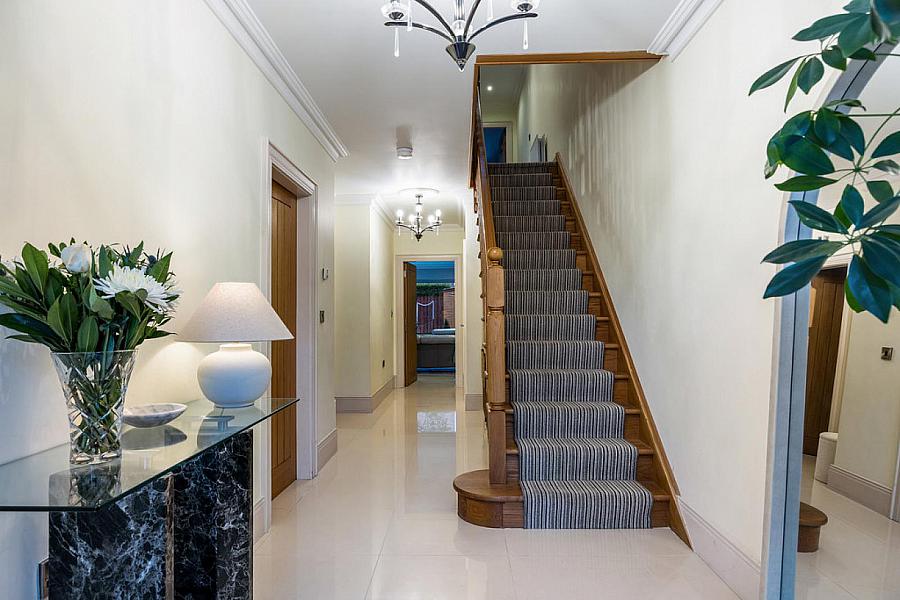 9 Cleaver Avenue