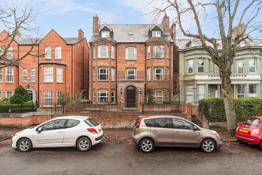 36 Wellington Park
