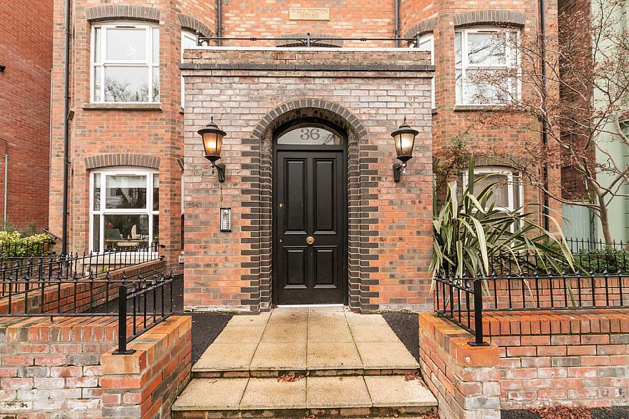 Apt 6, 36 Wellington Park