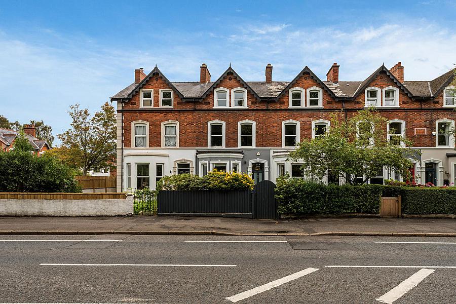 394 Ravenhill Road