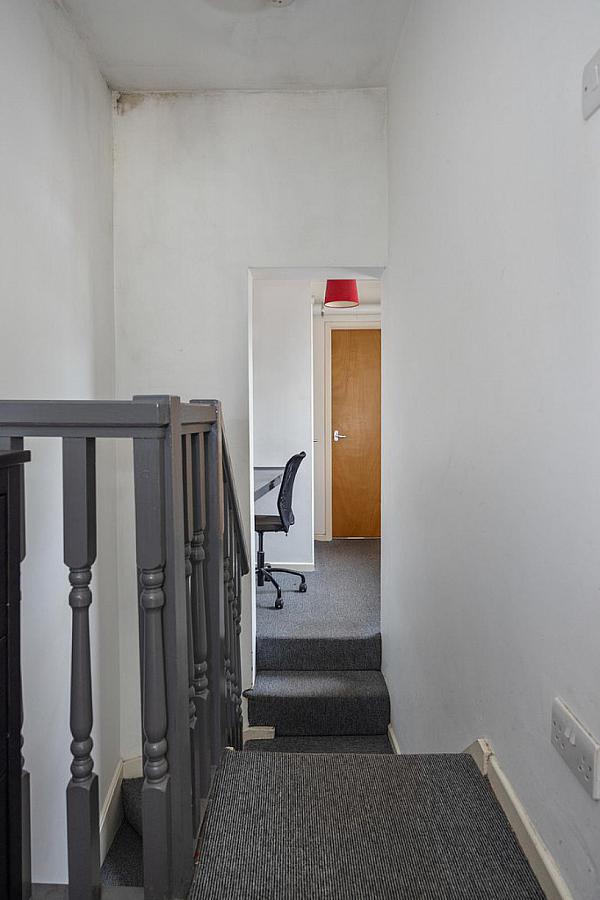 29 Agra Street