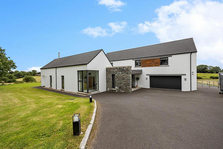 43c Monree Road