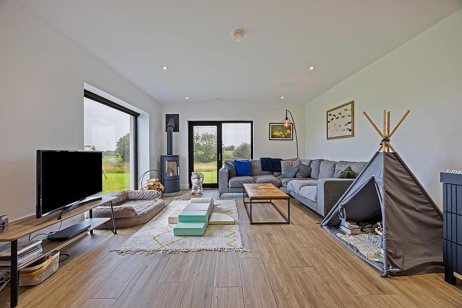 43c Monree Road