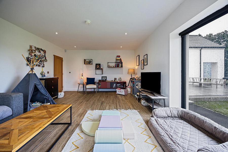 43c Monree Road
