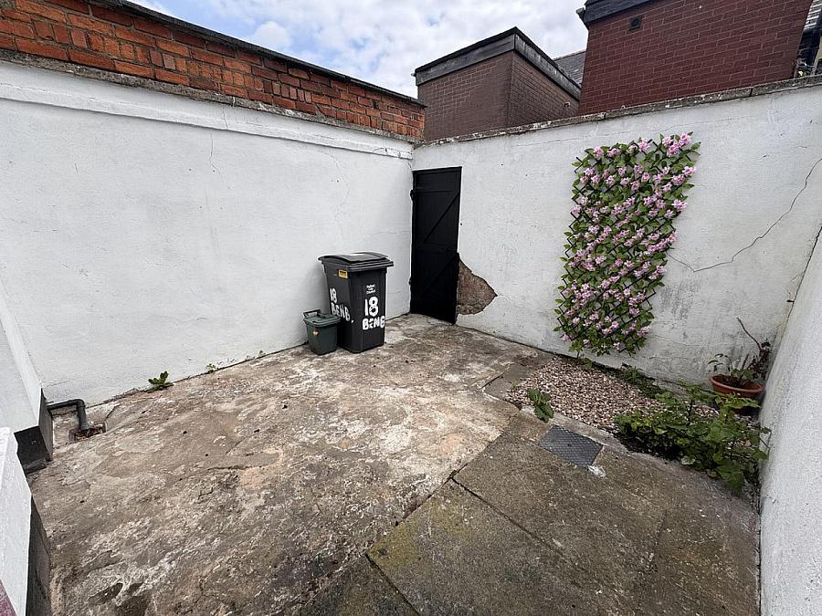 18 Benburb Street