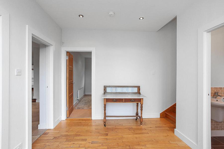 1 Fort Road