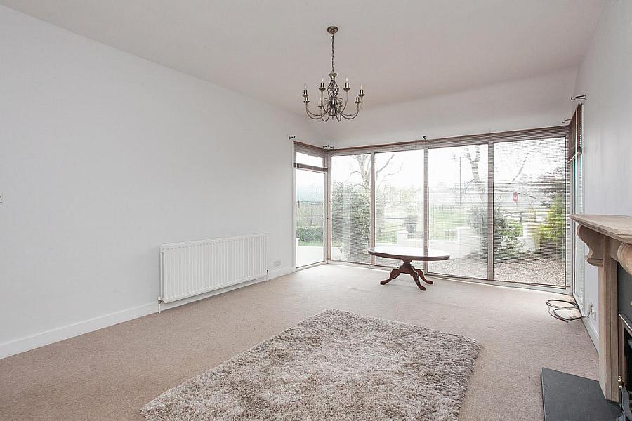 1 Fort Road