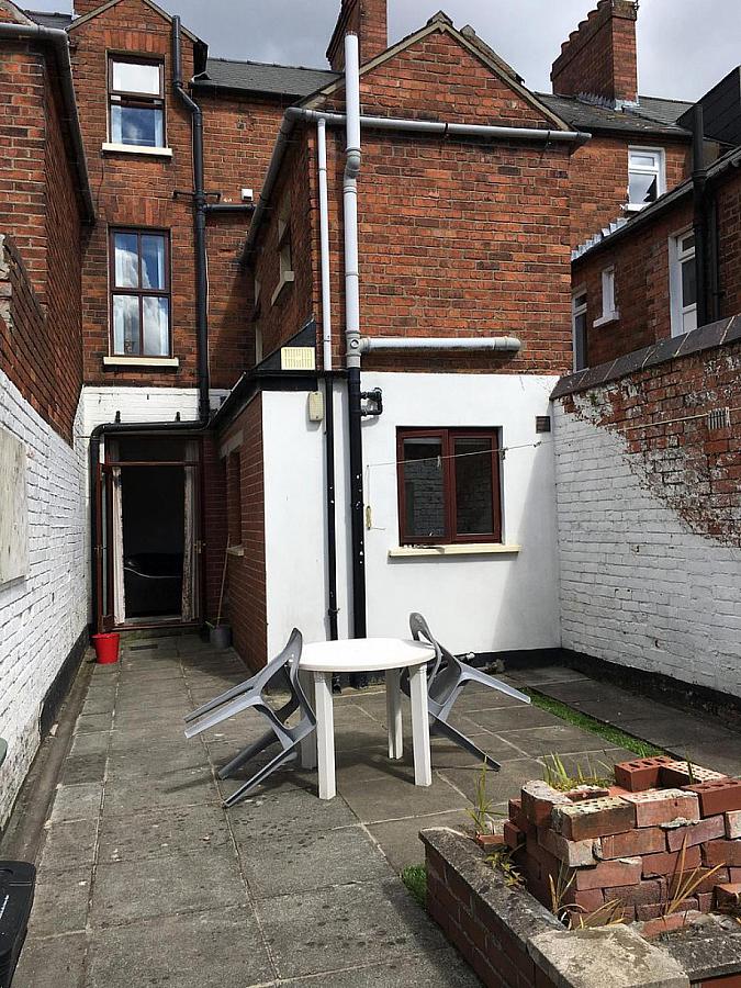 27 Sandhurst Drive