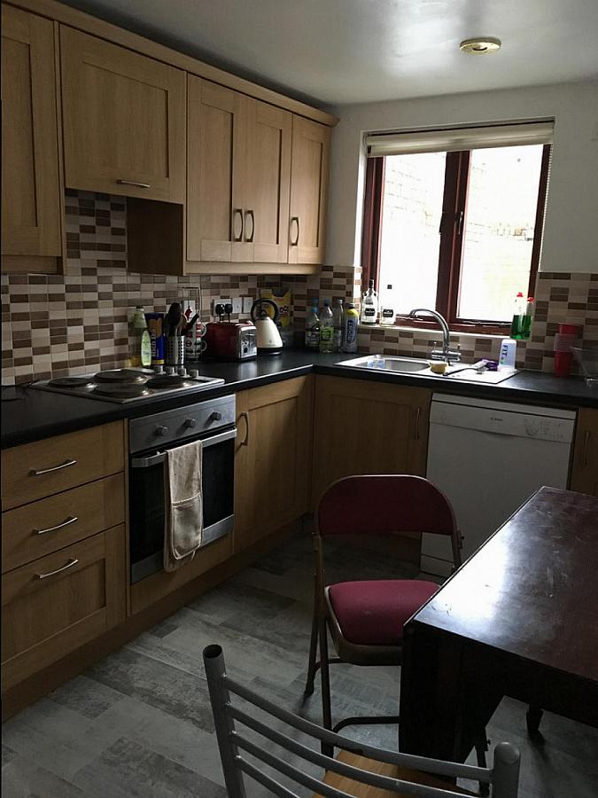27 Sandhurst Drive