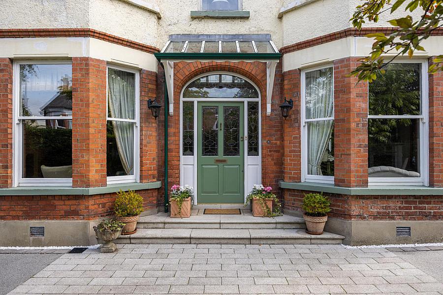 14 Cranmore Gardens