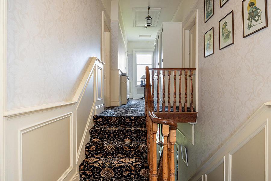 14 Cranmore Gardens