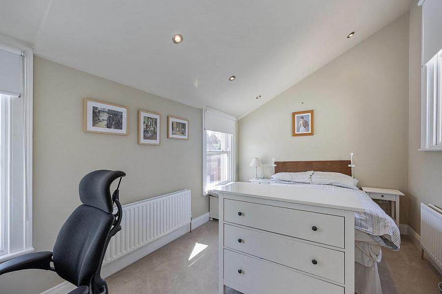 14 Cranmore Gardens