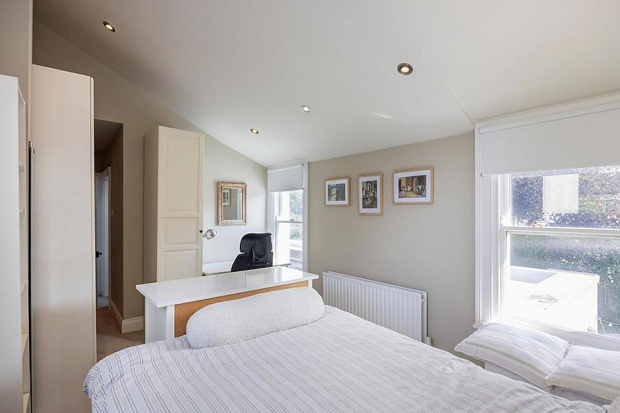 14 Cranmore Gardens