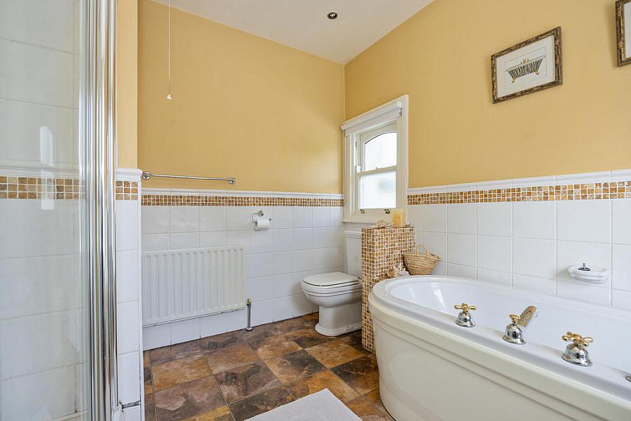 14 Cranmore Gardens
