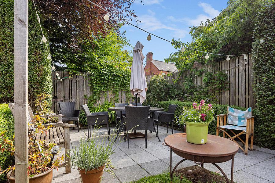 14 Cranmore Gardens