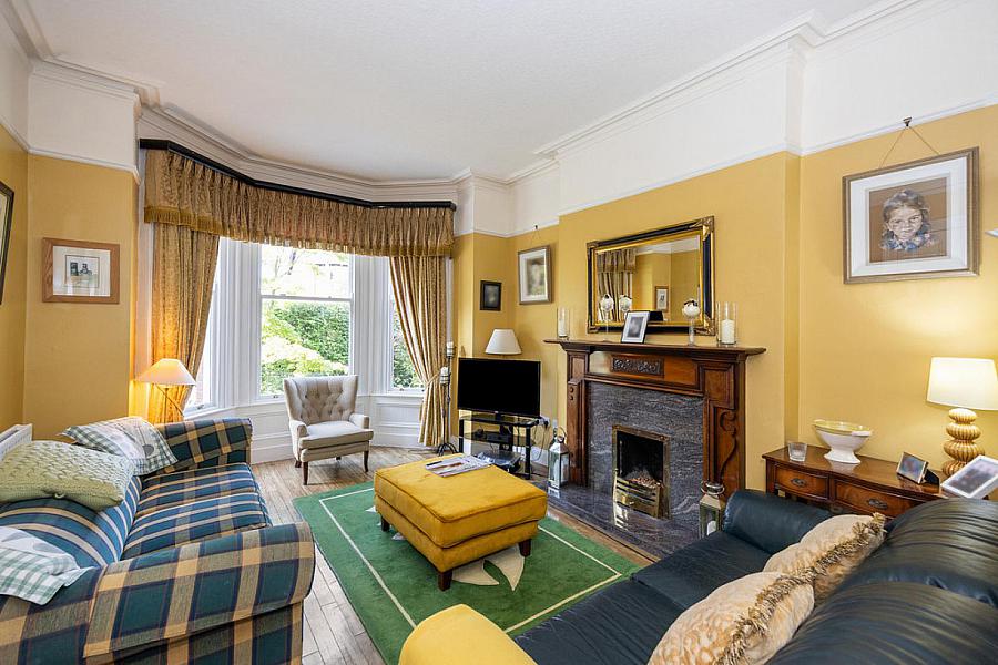 14 Cranmore Gardens