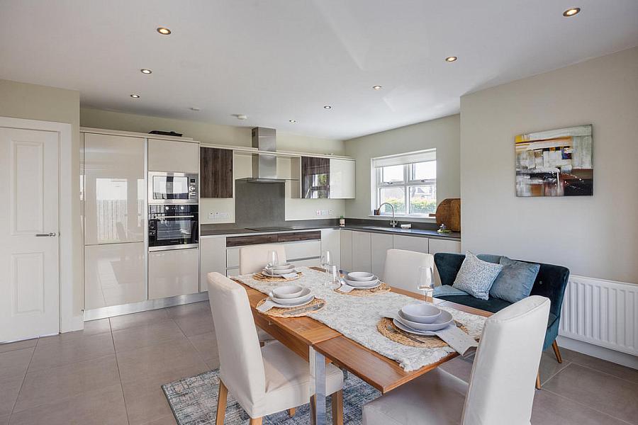 1a Drumbo Road