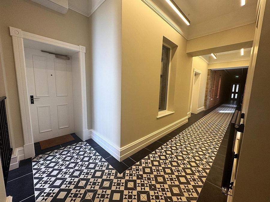 Apt 17, 6 Lady Ishbel Boulevard