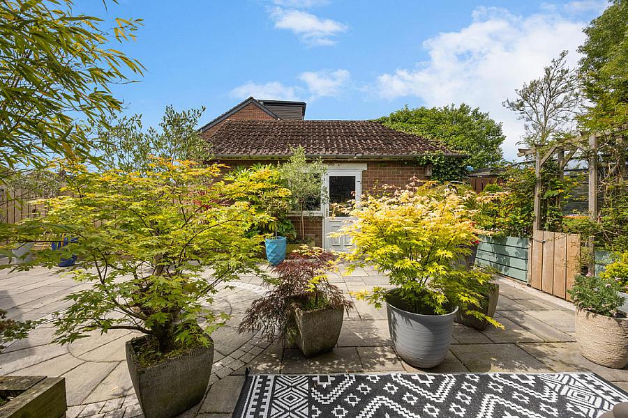 31 Greystown Avenue