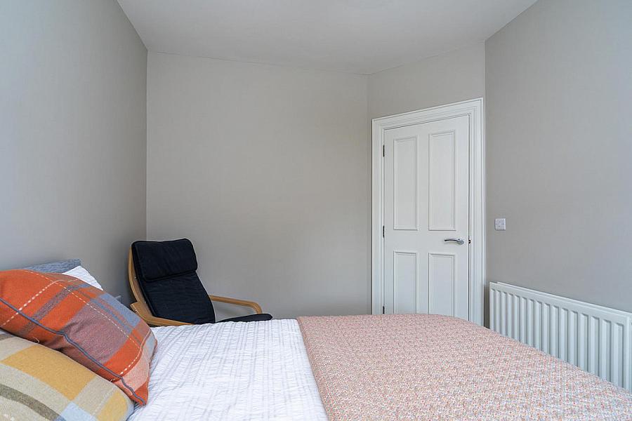 6 Bracken Hill Avenue