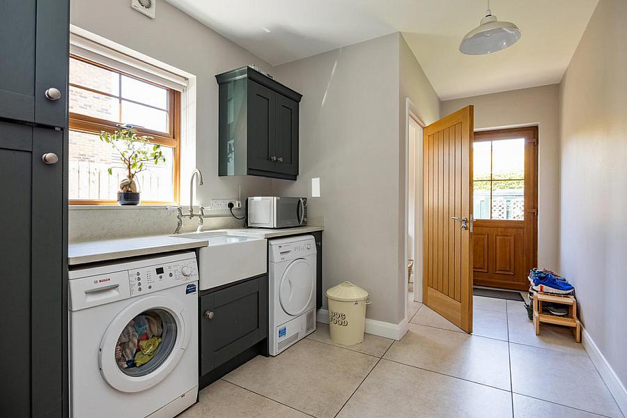 3 Thorndale View